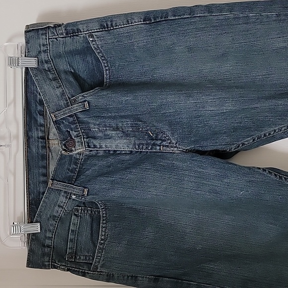 Levis 559, Size 32x32 Relaxed Straight Fit, Slight Tapered Leg Blue Jeans, GUC - Picture 11 of 13